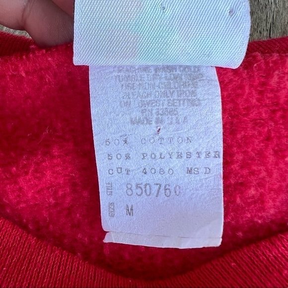 VTG Christmas Sweatshirt Cat Mouse Holiday Time Puffy Graphic Crewneck Med Red - Picture 11 of 11